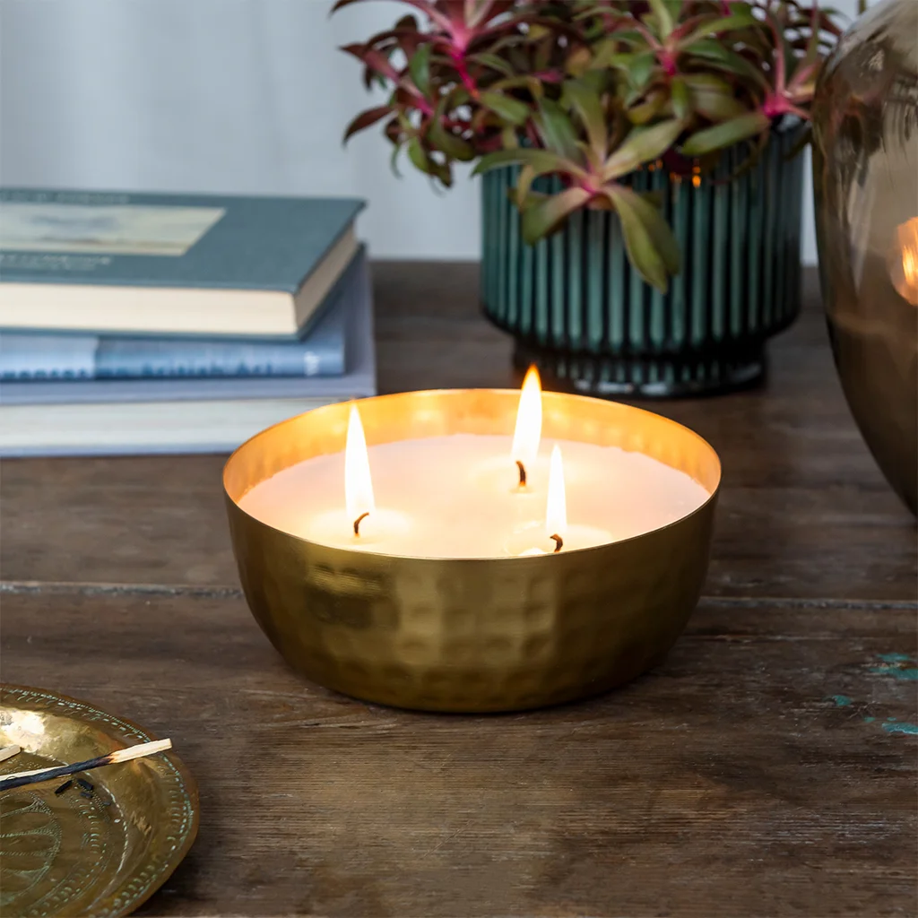 3-wick scented candle bowl - gold tone hammered metal