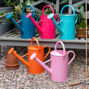 galvanised steel watering can 4.5l - blue galvanised steel watering can 4.5l - blue