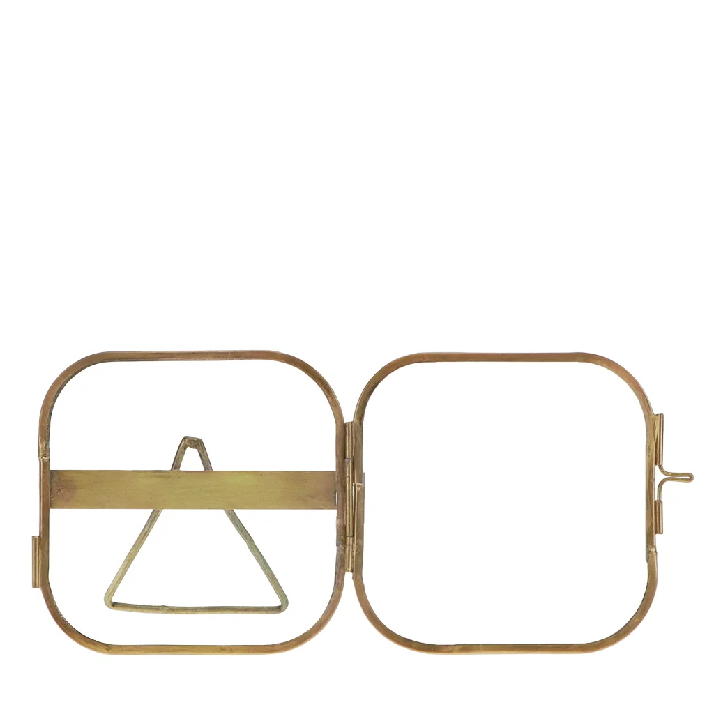 rounded standing brass frame 10x10cm