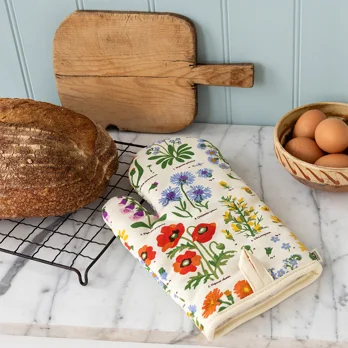 single oven mitt - wild flowers single oven mitt - wild flowers