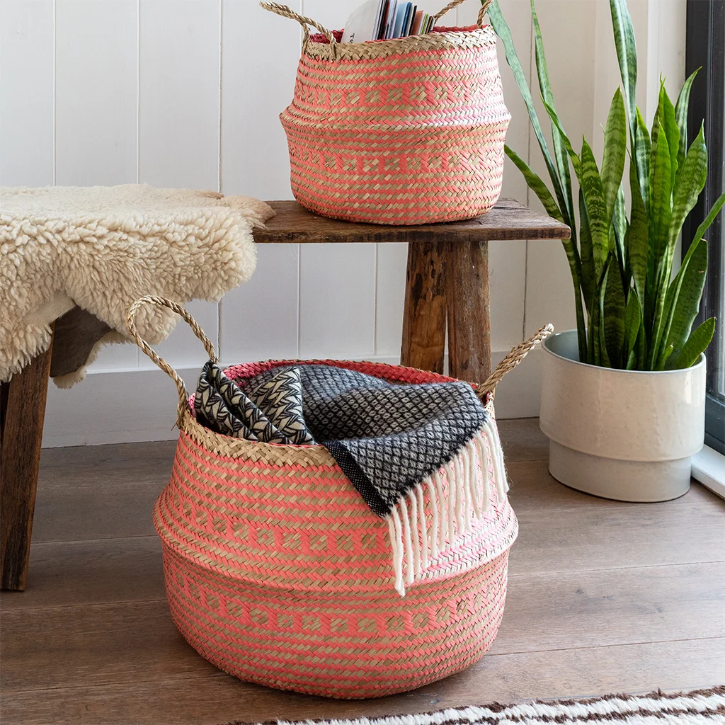 petit panier de rangement en jonc de corail