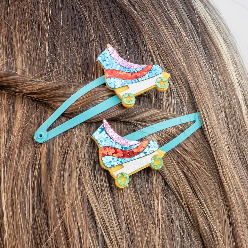 glitter hair clips (set of 2) - roller skate